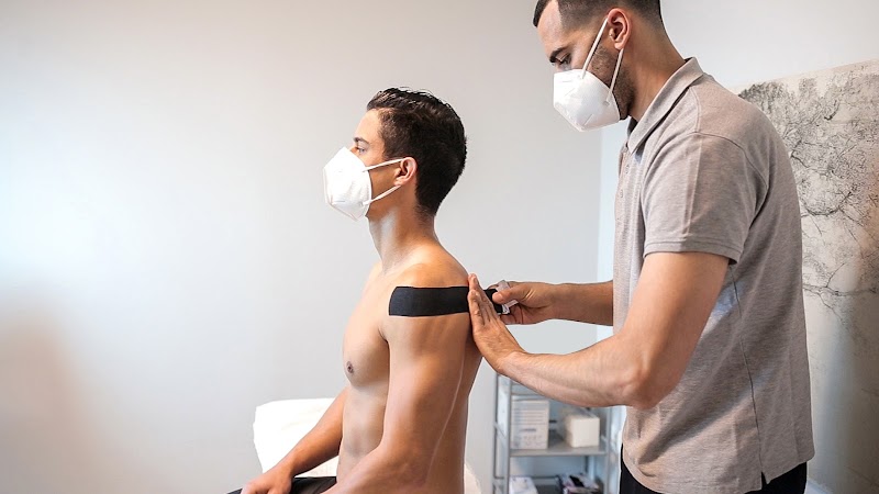 Imagen de Alfonso Donaire, Osteopatía Sevilla