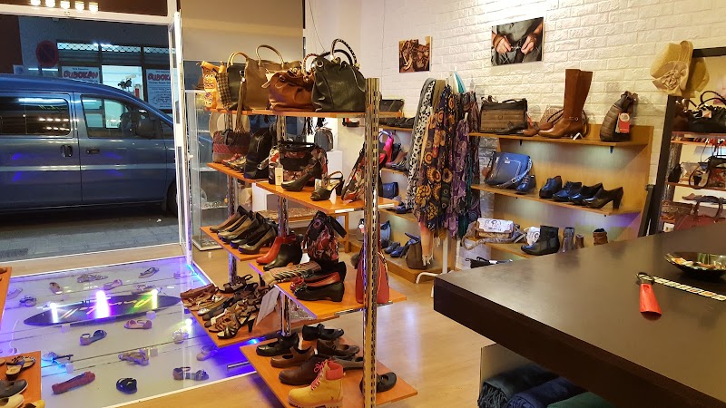 Imagen de Annibell Calzados y Complementos