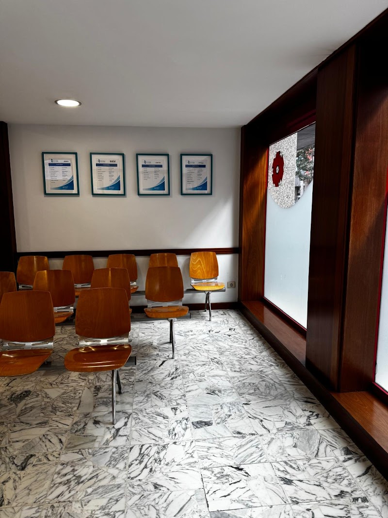 Imagen de Policlínico León y Castillo S.l.