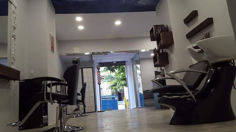 Imagen de Om-bres Barbería · Peluquería