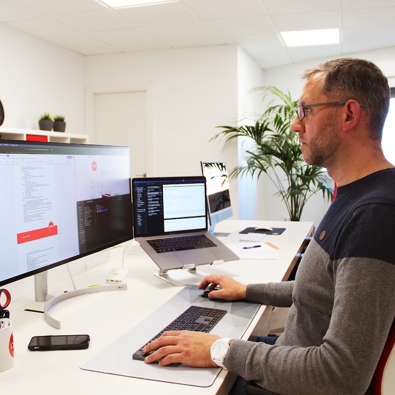 Imagen de Arqu · Agencia Web, Branding y Diseño Gráfico