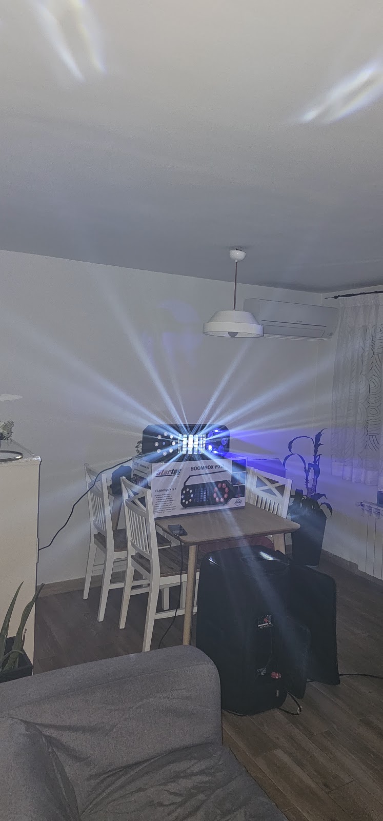 Imagen de negocio en Equipos audiovisuales en San Blas-canillejas