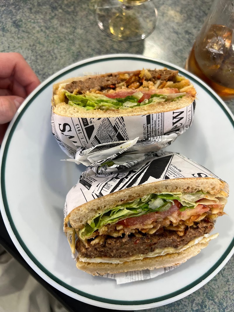 Imagen de Ocio Street Food & Bar // Hamburgueseria Latina