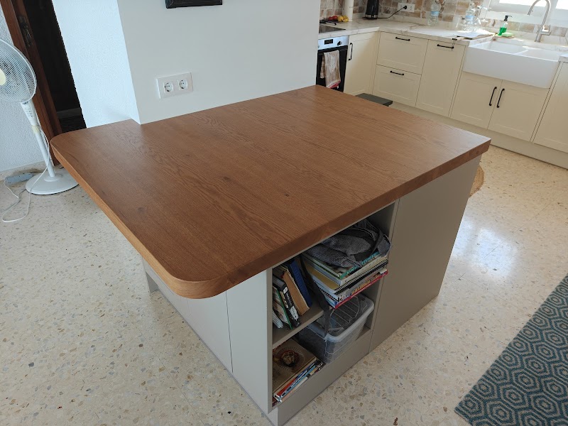 Imagen de Carpintería & Ebanistería Gandía – Savoia Santiago Cortese