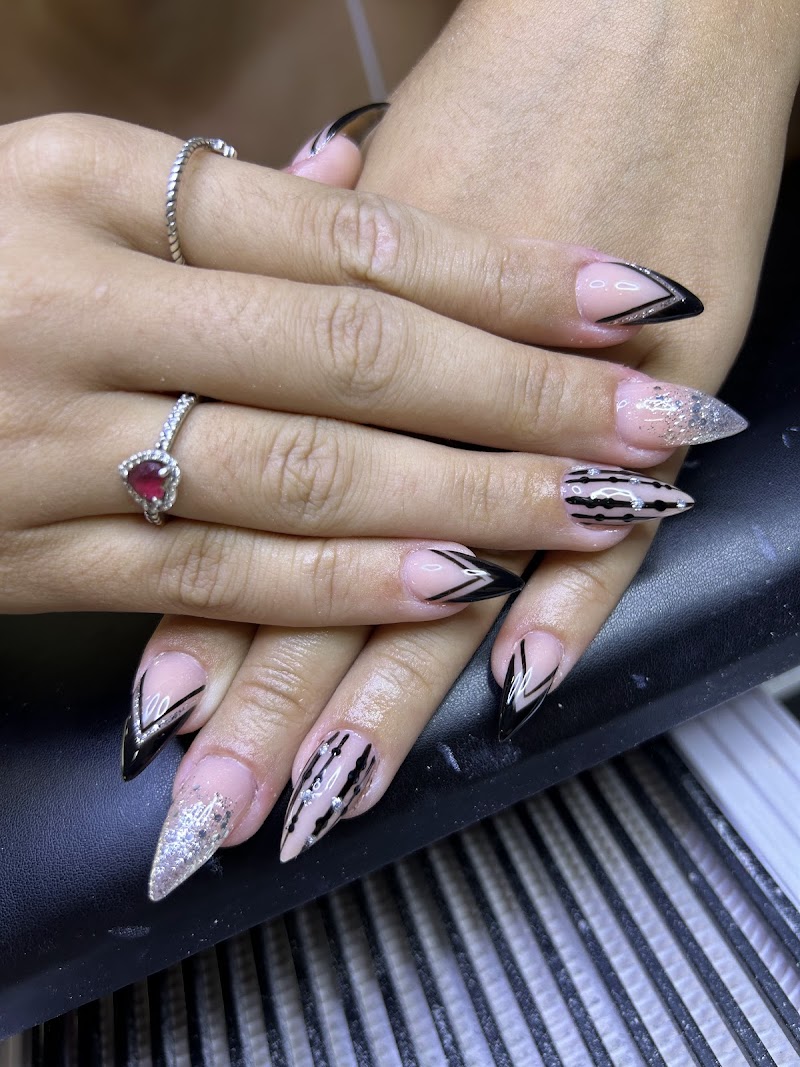 Imagen de Nail Studio Oliva_mirelis Valy