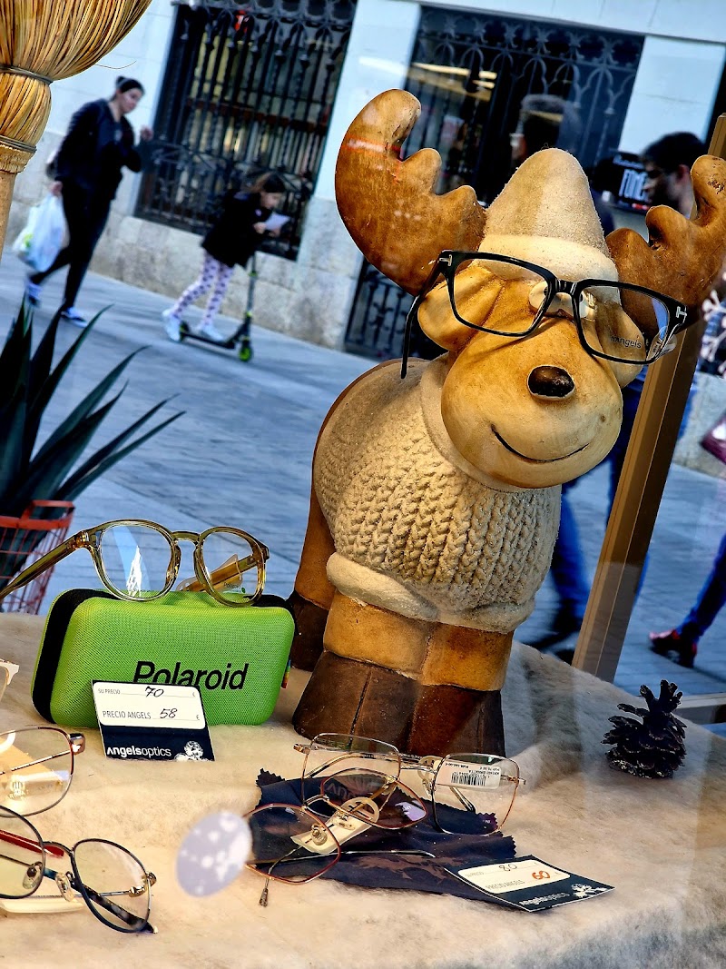 Imagen de Angels – óptica & Audiología Gandia