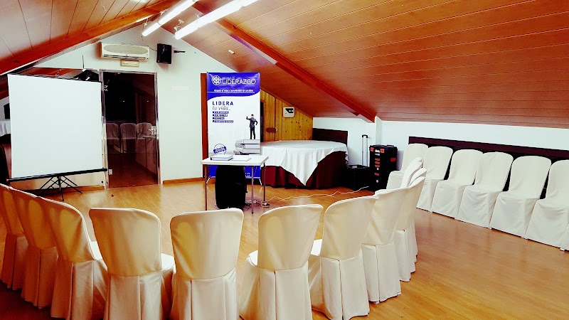 Imagen de Senttia, Escuela de Coaching Granada, Inteligencia Emocional y Líderazgo Personal