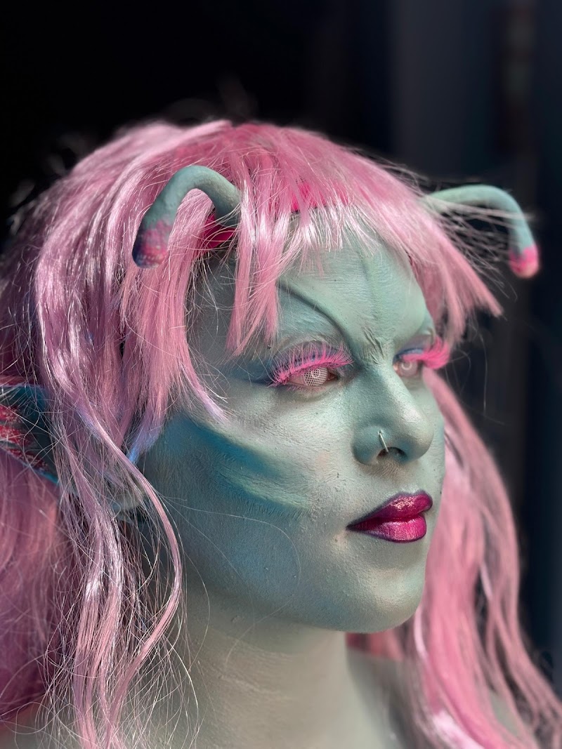 Imagen de Apolo Makeup – Estudio de Maquillaje Profesional – Maquilladora Profesional Novias