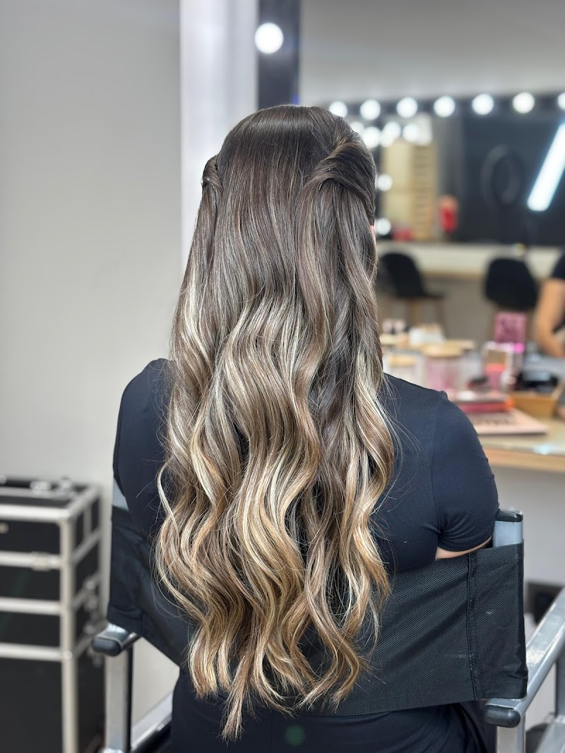 Imagen de Apolo Makeup – Estudio de Maquillaje Profesional – Maquilladora Profesional Novias