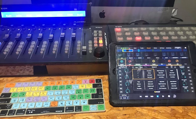 Imagen de negocio en Equipos audiovisuales en Híjar