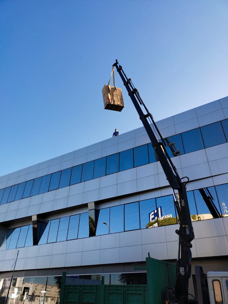 Imagen de Instalaciones Fersan – Instaladores de Aire Acondicionado y Aerotermia | Multiservicios en Granada