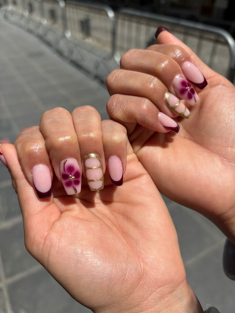 Imagen de Lovely Nails Studio