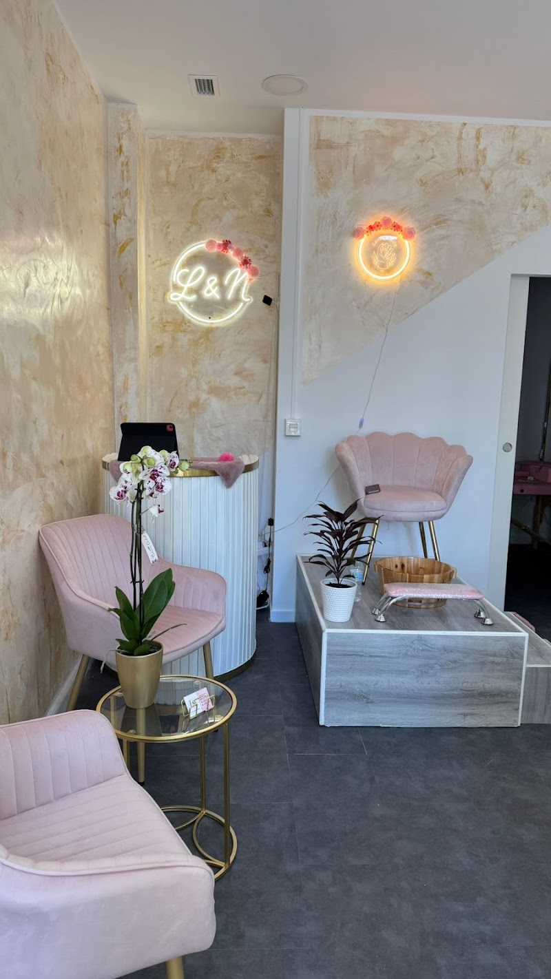 Imagen de Lovely Nails Studio