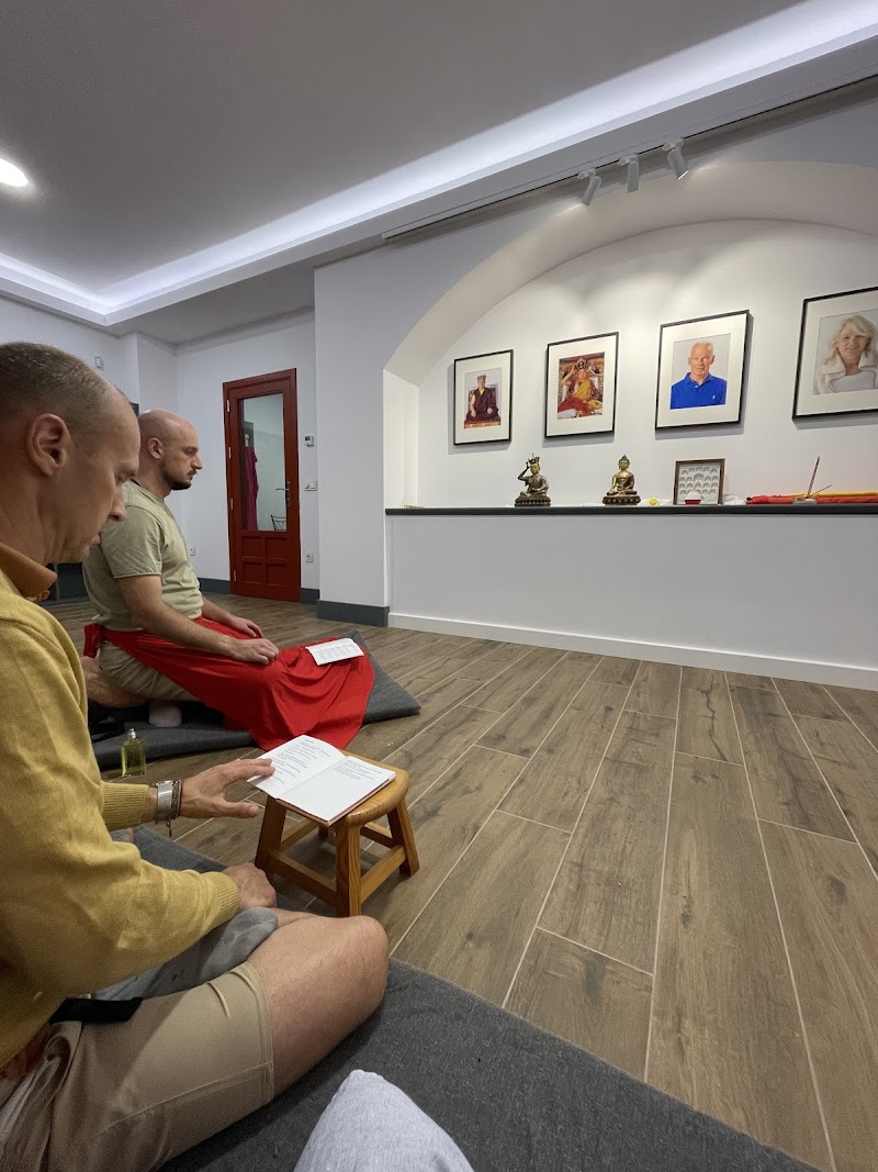 Imagen de Centro Budista Camino del Diamante – Linaje Karma Kagyu