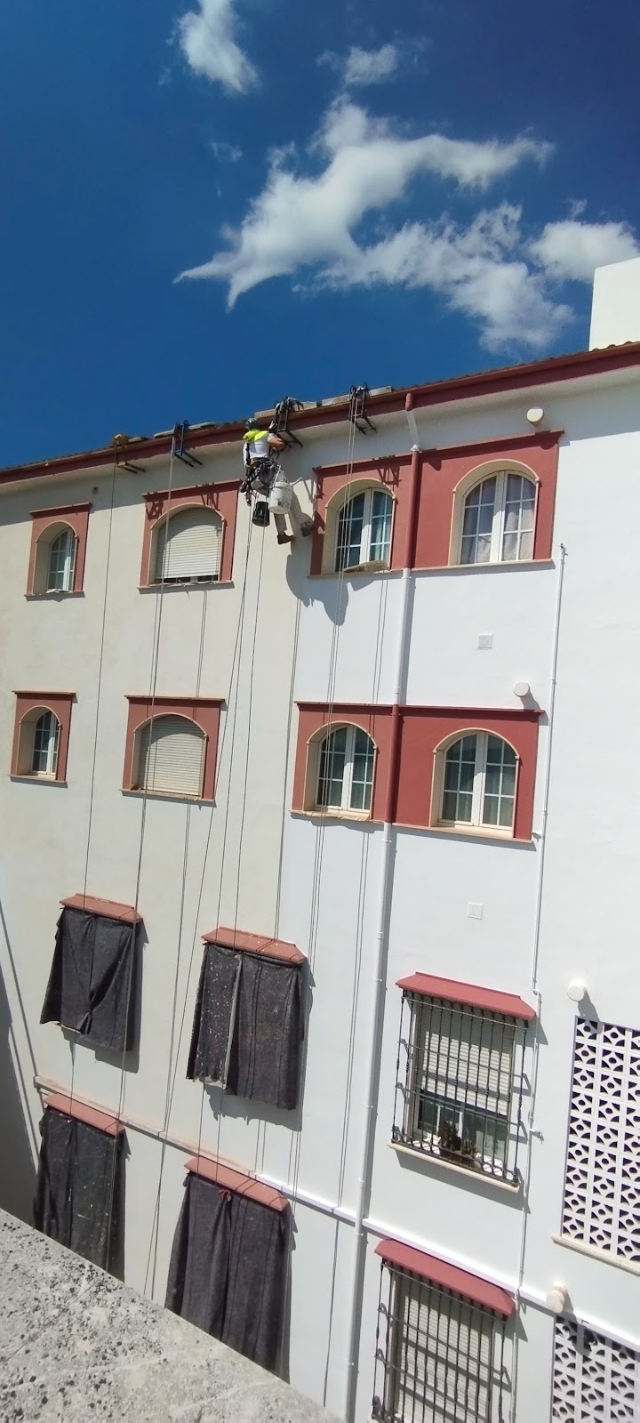 Imagen de Pintores y Reformas Granada Adolfo Ferrer