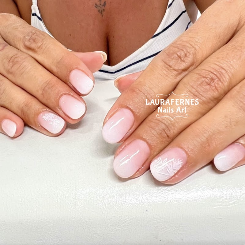 Imagen de Laura Fernes Uñas y Estética