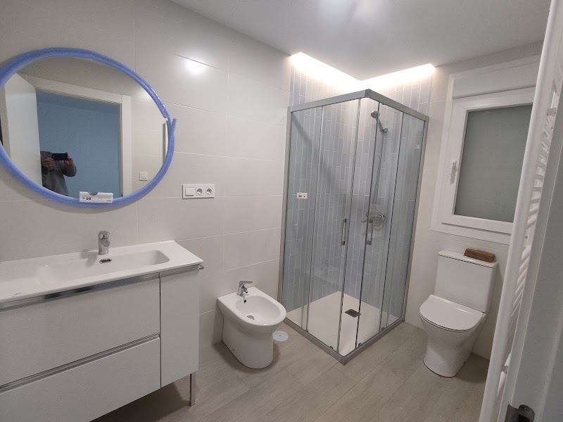 Imagen de Reformas Revelles (antonio)