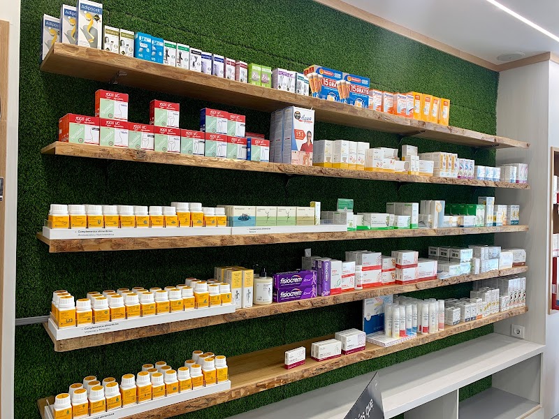 Imagen de negocio en Farmacia en San Juan de Aznalfarache