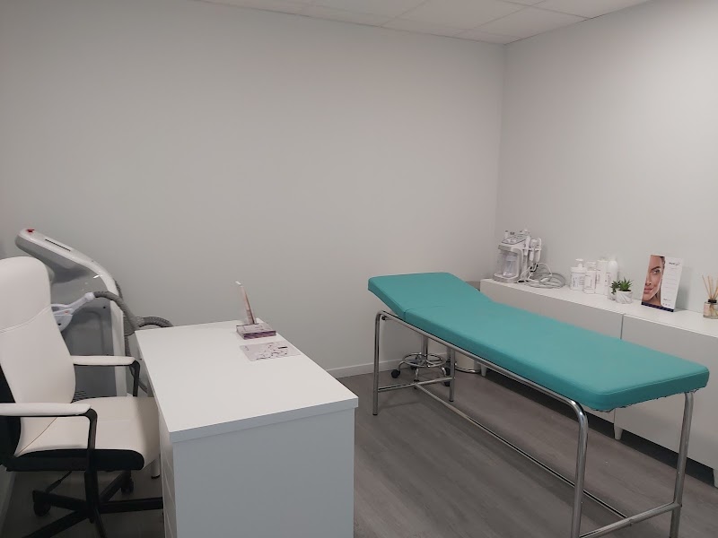 Imagen de Clínica ávalon Salud | Medicina Estética, Fisioterapia, Podología, Nutrición, Psicología, Informes Médicos.