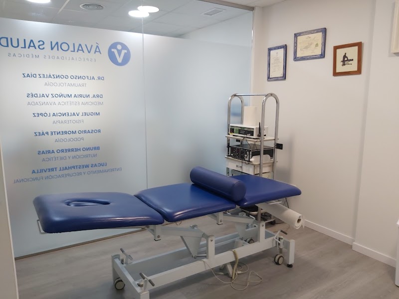 Imagen de Clínica ávalon Salud | Medicina Estética, Fisioterapia, Podología, Nutrición, Psicología, Informes Médicos.