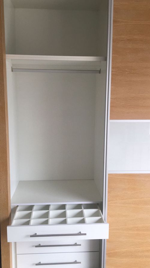 Imagen de Vestidores – Armarios – Puertas – Roperos Empotrados – Todo Madera Aljarafe