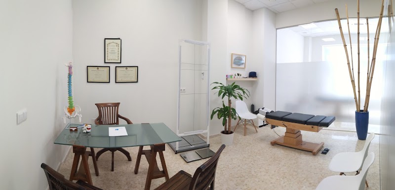 Imagen de Quiroglobal | Quiropráctica en Sevilla