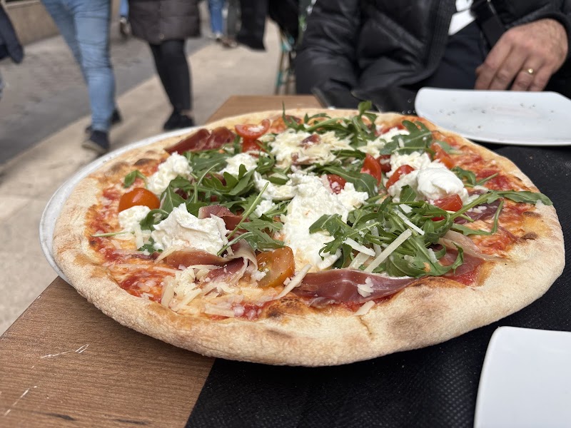 Imagen de Restaurante Italiano – Pizzería – Ris8tto