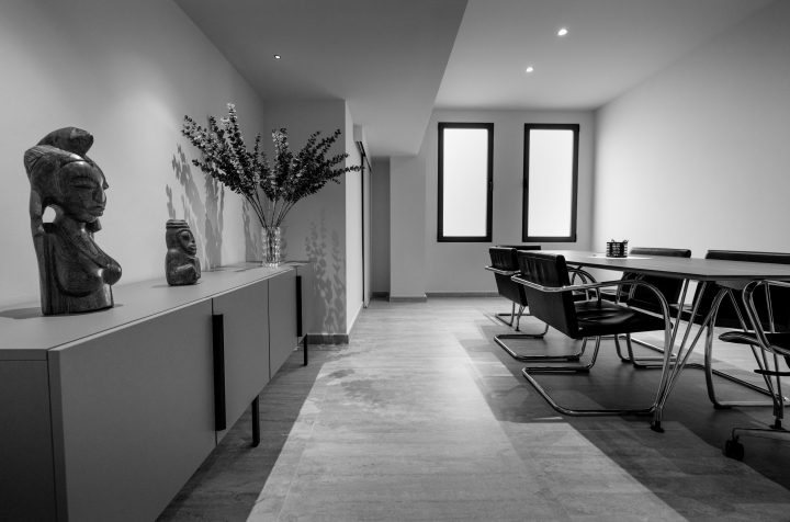 Imagen de Nutum Curia