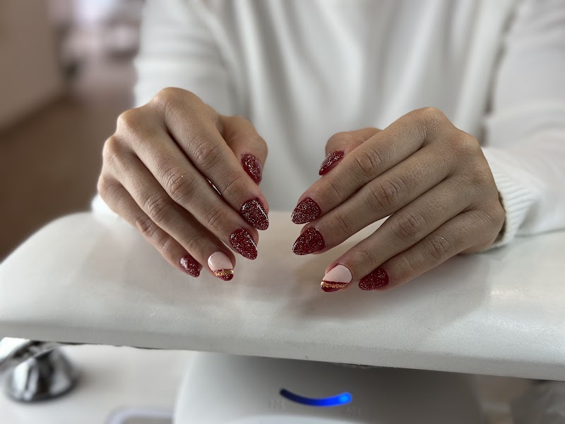 Imagen de Maria’s Castaño Nails & Beauty