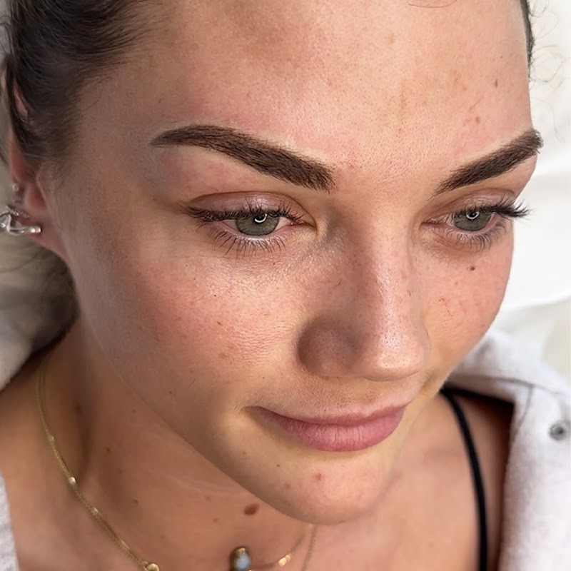 Imagen de Brows By Rebecca