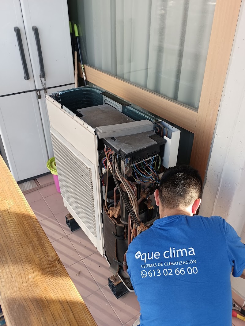 Imagen de Más Que Clima