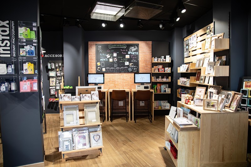 Imagen de Foto Sanchis Wonder Photo Shop