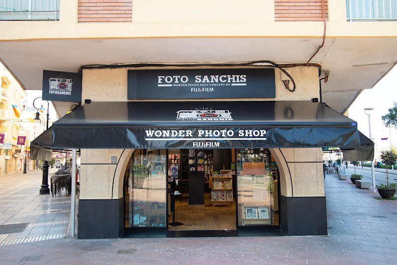 Imagen de Foto Sanchis Wonder Photo Shop