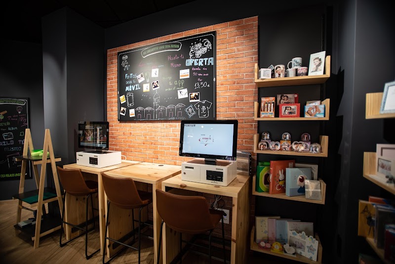 Imagen de Foto Sanchis Wonder Photo Shop