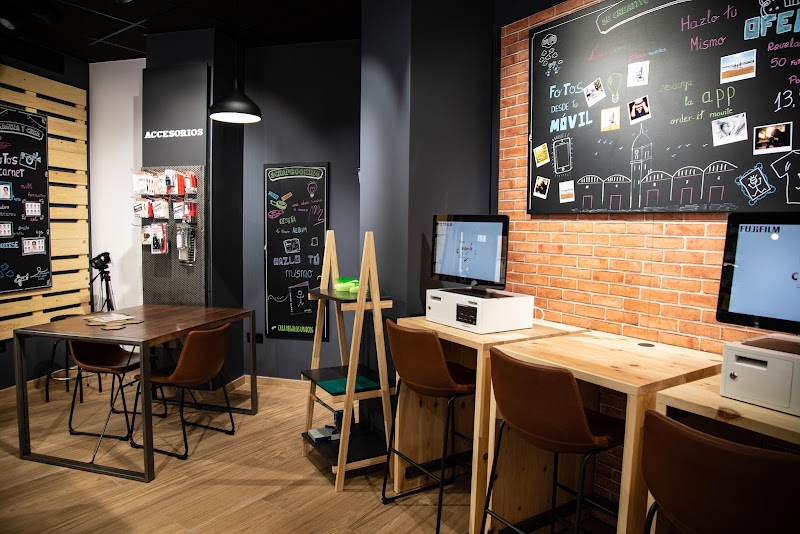 Imagen de Foto Sanchis Wonder Photo Shop