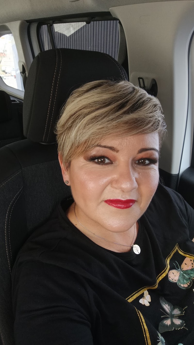 Imagen de Academia de Maquillaje Mm By Yurena Moreno