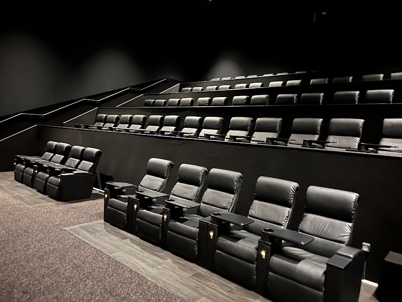 Imagen de Cinesa Luxe Oasiz · Isense · Dbox