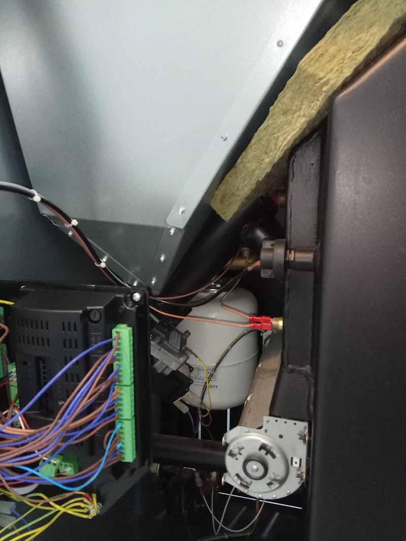 Imagen de Instalación, Reparación y Mantenimiento de Calderas – Tienda Estufas Pellet | Efc | Venta y Reparación