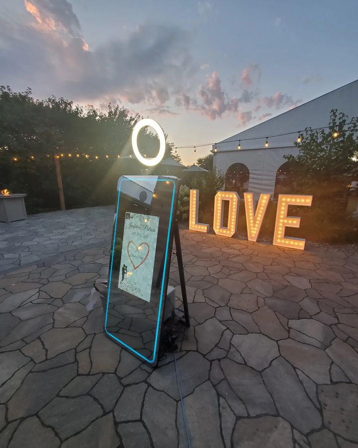 Imagen de Grupo V3m – Empresa Líder en Venta y Distribución de Fotomatones en España