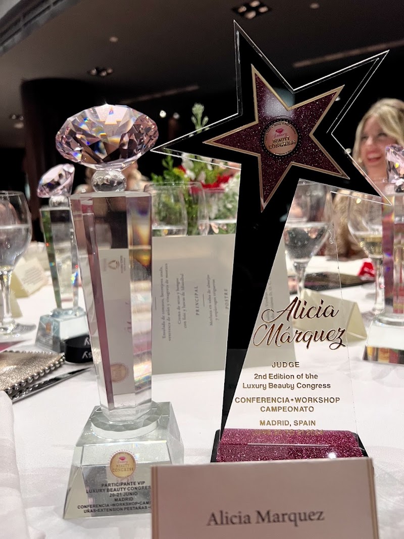 Imagen de Ali Márquez Iconlashes