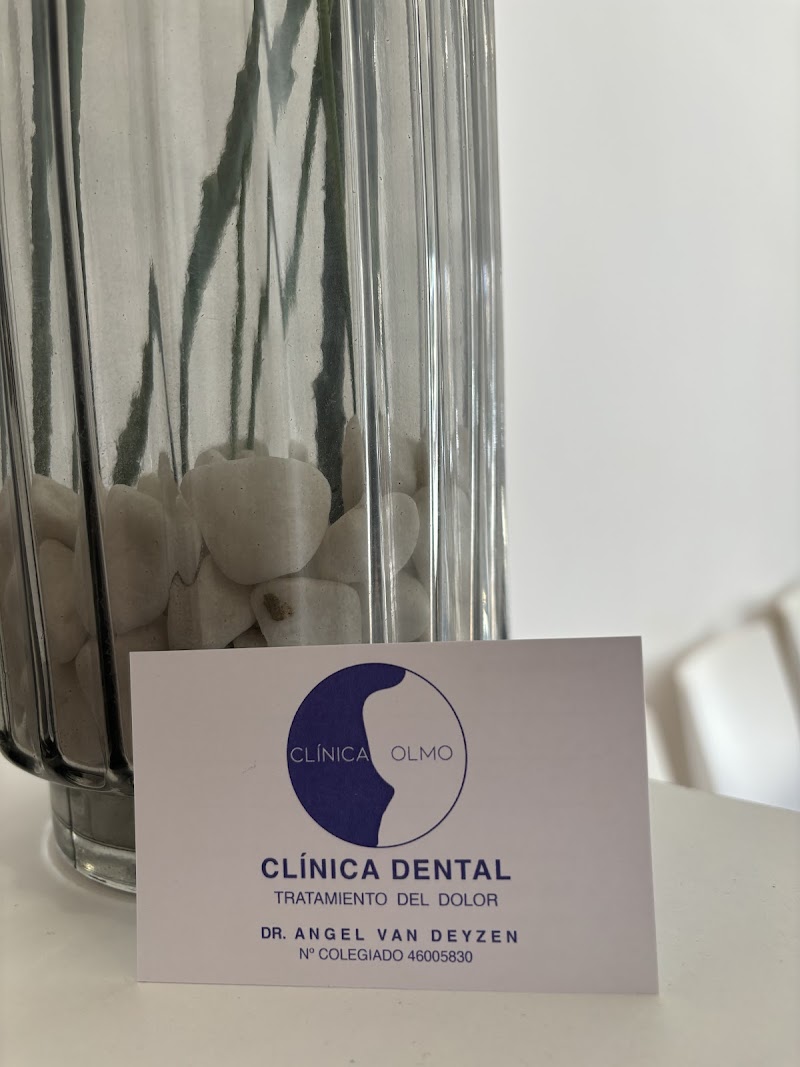 Imagen de Clínica Dental Olmo Angel Van Deyzen