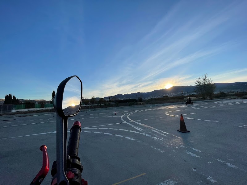 Imagen de Gt Autoescuela & Motoescuela Motogp