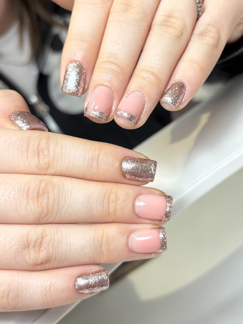 Imagen de Carmennbeauty Salón de Belleza Carcaixent