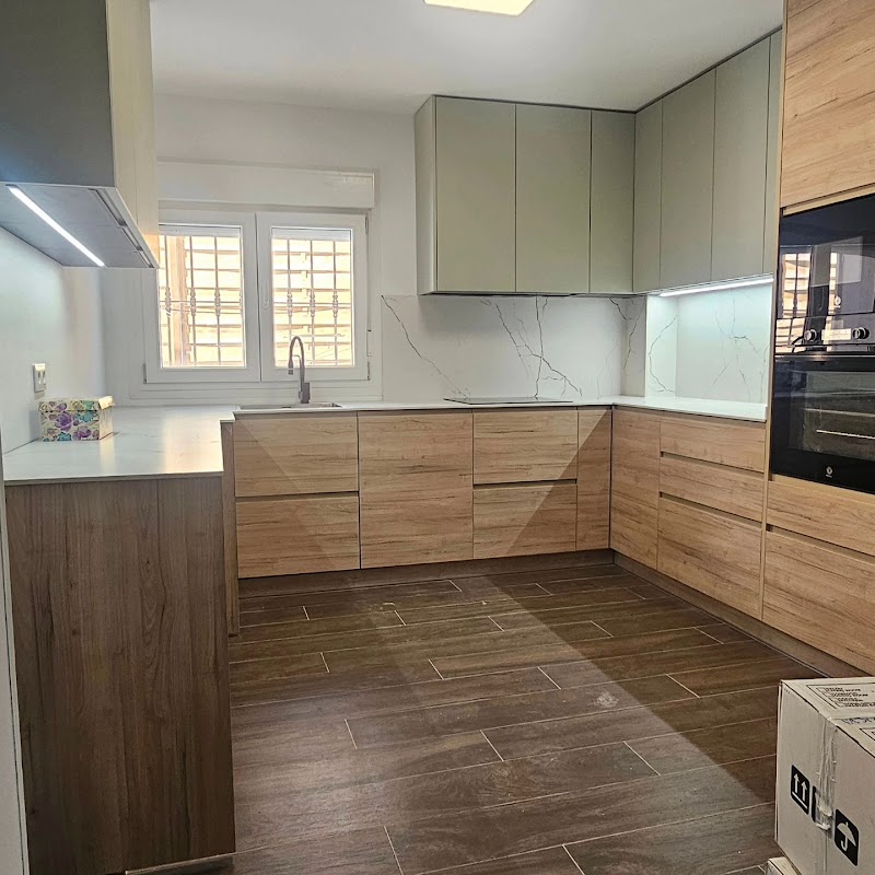 Imagen de Royal Group / Royal Reform