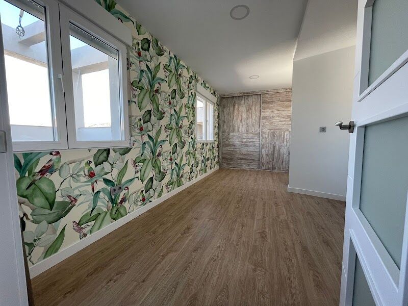 Imagen de Construcciones y Reformas Enola y Ramón Raya