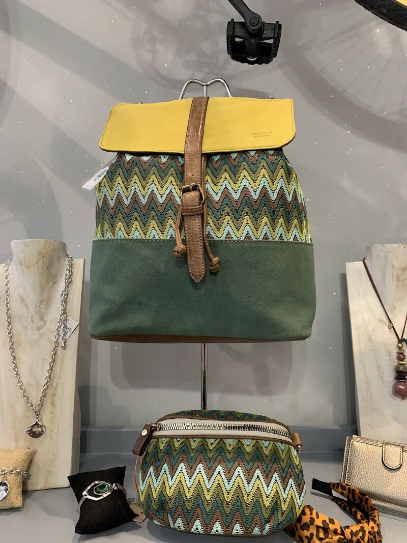 Imagen de negocio en Moda y complementos en Benetússer