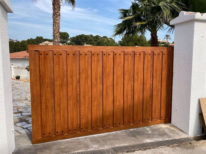 Imagen de Puertas Automáticas Totmátic, Calpe