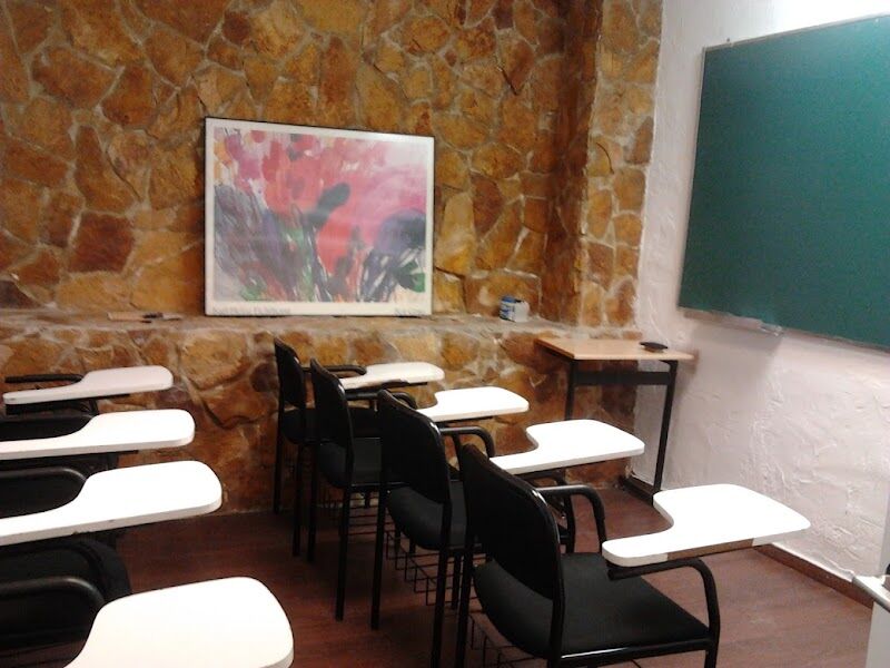 Imagen de Intecysa | Academia Universitaria en Madrid