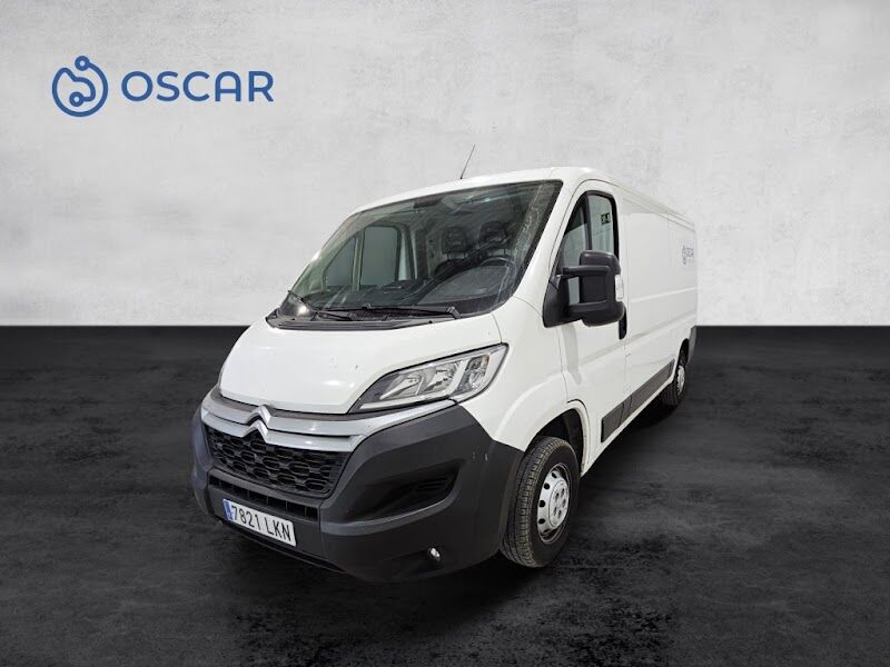 Imagen de Oscar Alquiler de Coches Granada