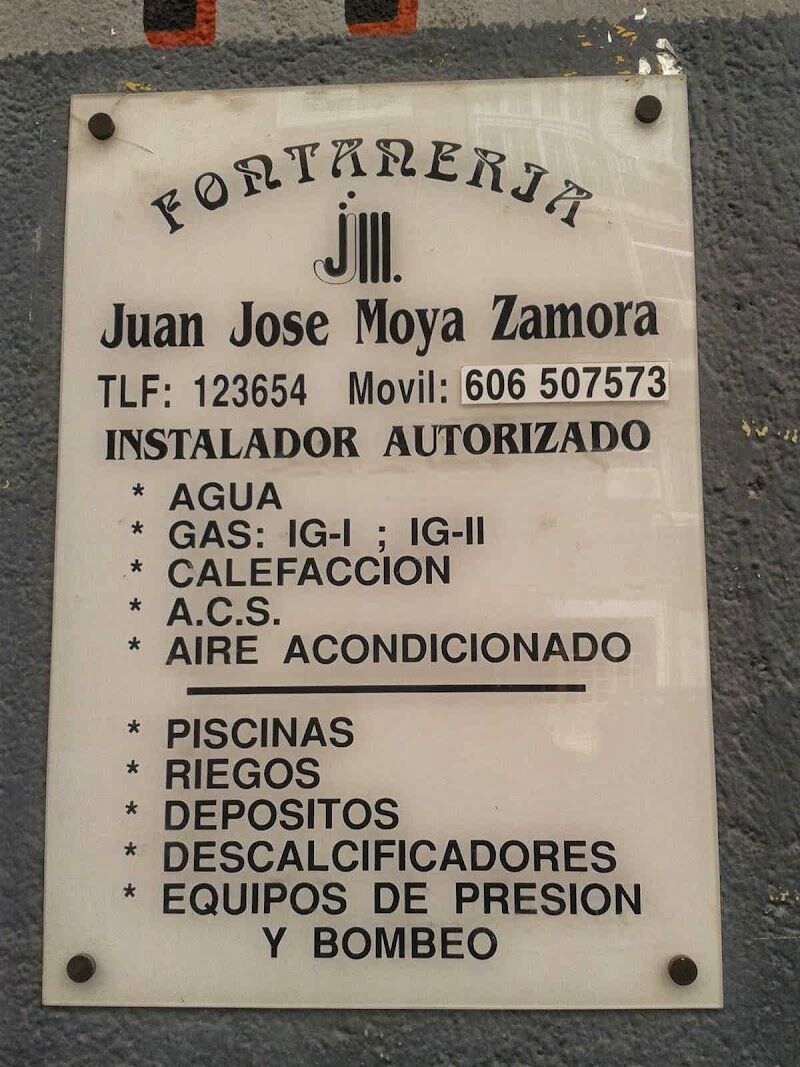 Imagen de negocio en Instalaciones en Urbanización los Vergeles